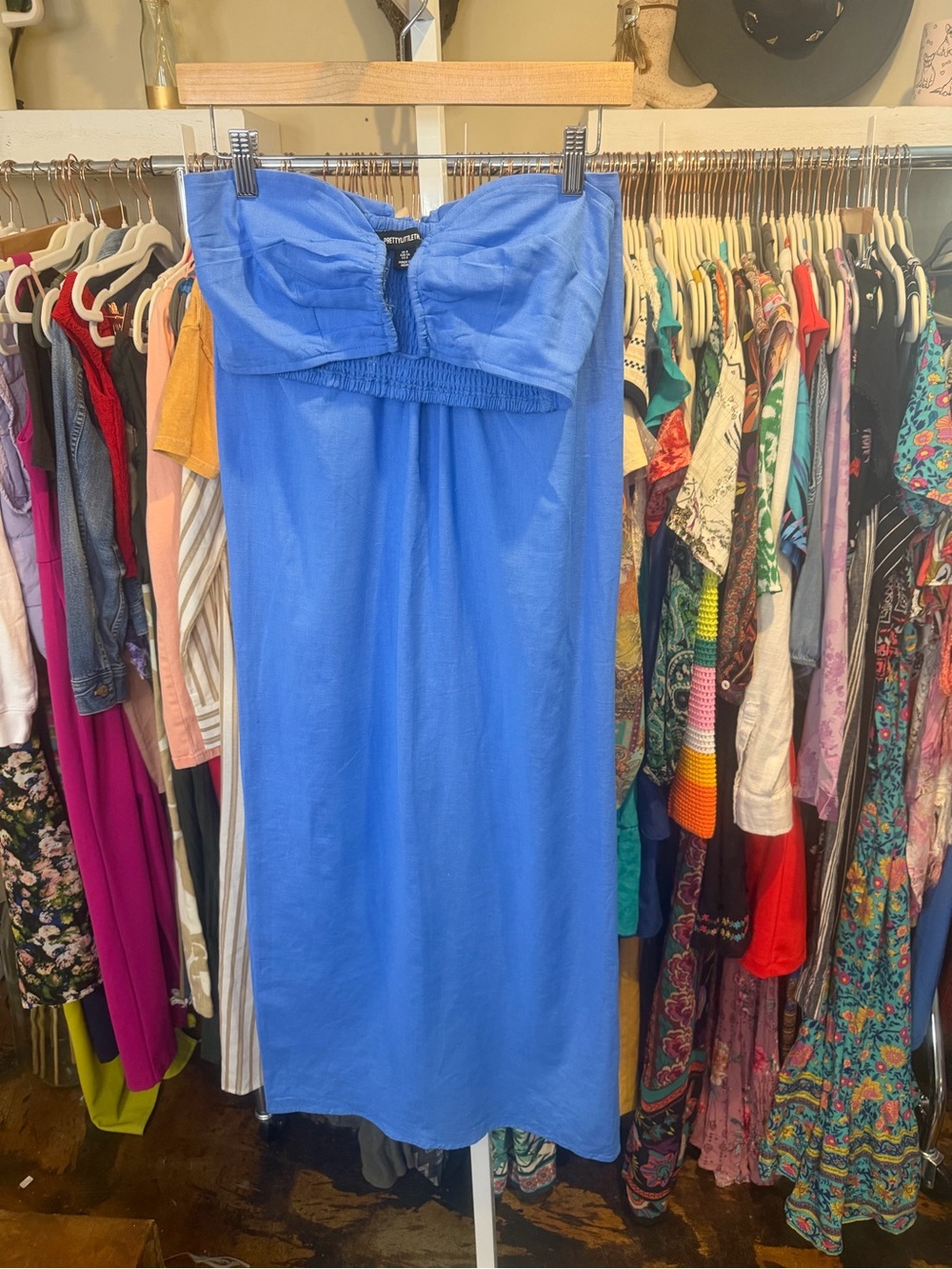 PrettyLittleThing Blue Bandeau Top & Maxi Skirt Set - Picture 2 of 9
